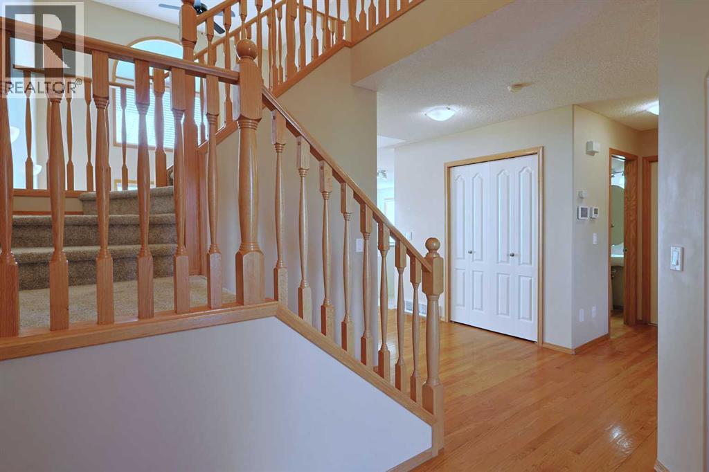 256 Hampstead Road Nw, Calgary, Alberta  T3A 6G6 - Photo 6 - A2284913