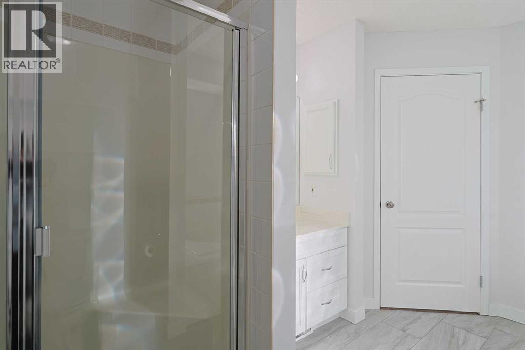 256 Hampstead Road Nw, Calgary, Alberta  T3A 6G6 - Photo 30 - A2284913