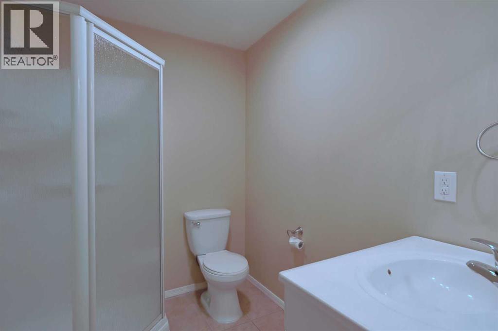 256 Hampstead Road Nw, Calgary, Alberta  T3A 6G6 - Photo 37 - A2284913