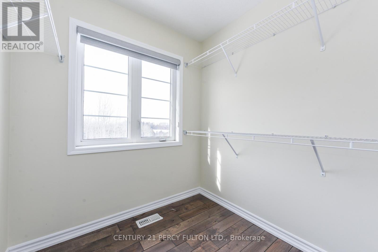 1040 Foxtail Crescent, Pickering, Ontario  L1X 0E7 - Photo 35 - E12790668