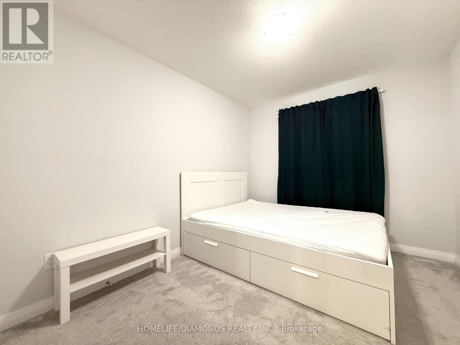 4841 Pettit Avenue, Niagara Falls, Ontario  L2E 0B7 - Photo 7 - X12790650