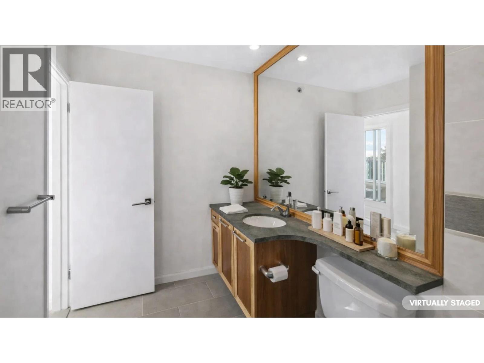 501 560 Raven Woods Drive, North Vancouver, British Columbia  V7G 2T3 - Photo 14 - R3084827