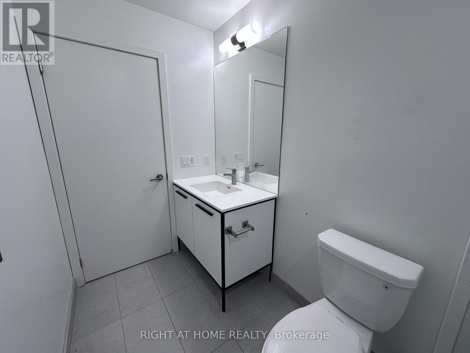 015 - 185 Deerfield Road, Newmarket, Ontario  L3Y 0G7 - Photo 13 - N12790708