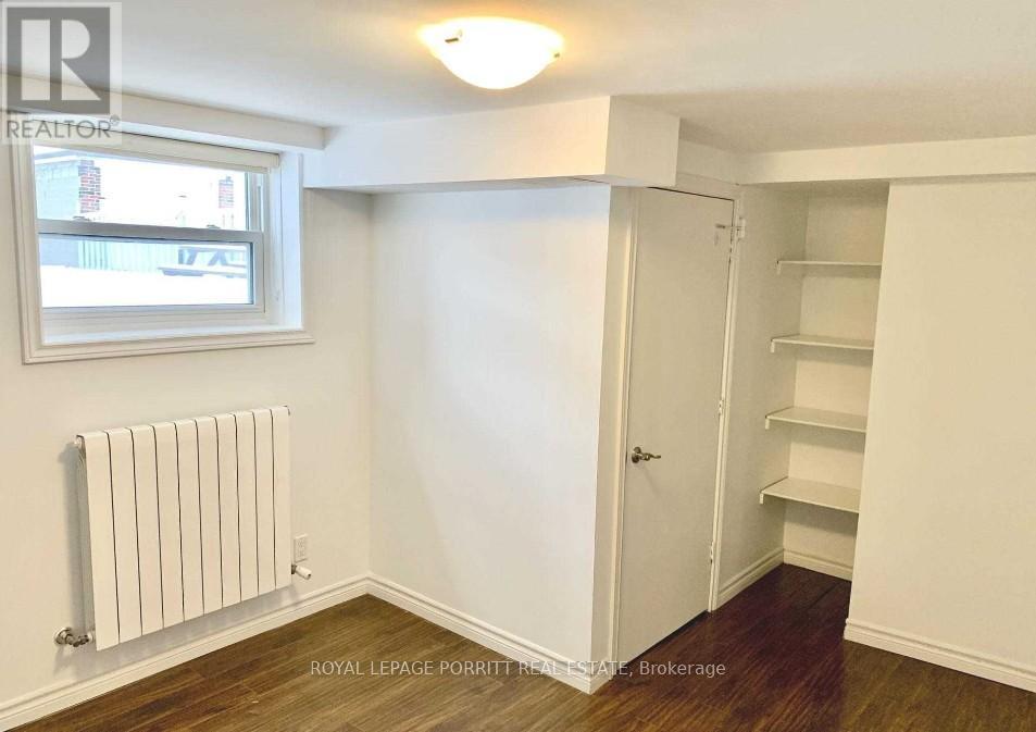 Lower - 273 Beta Street, Toronto, Ontario  M8W 4H9 - Photo 8 - W12790702