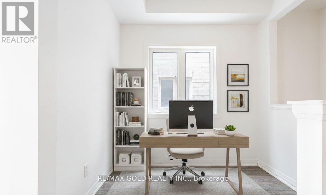 18 Haydrop Road, Brampton, Ontario  L6P 4P3 - Photo 2 - W12790706