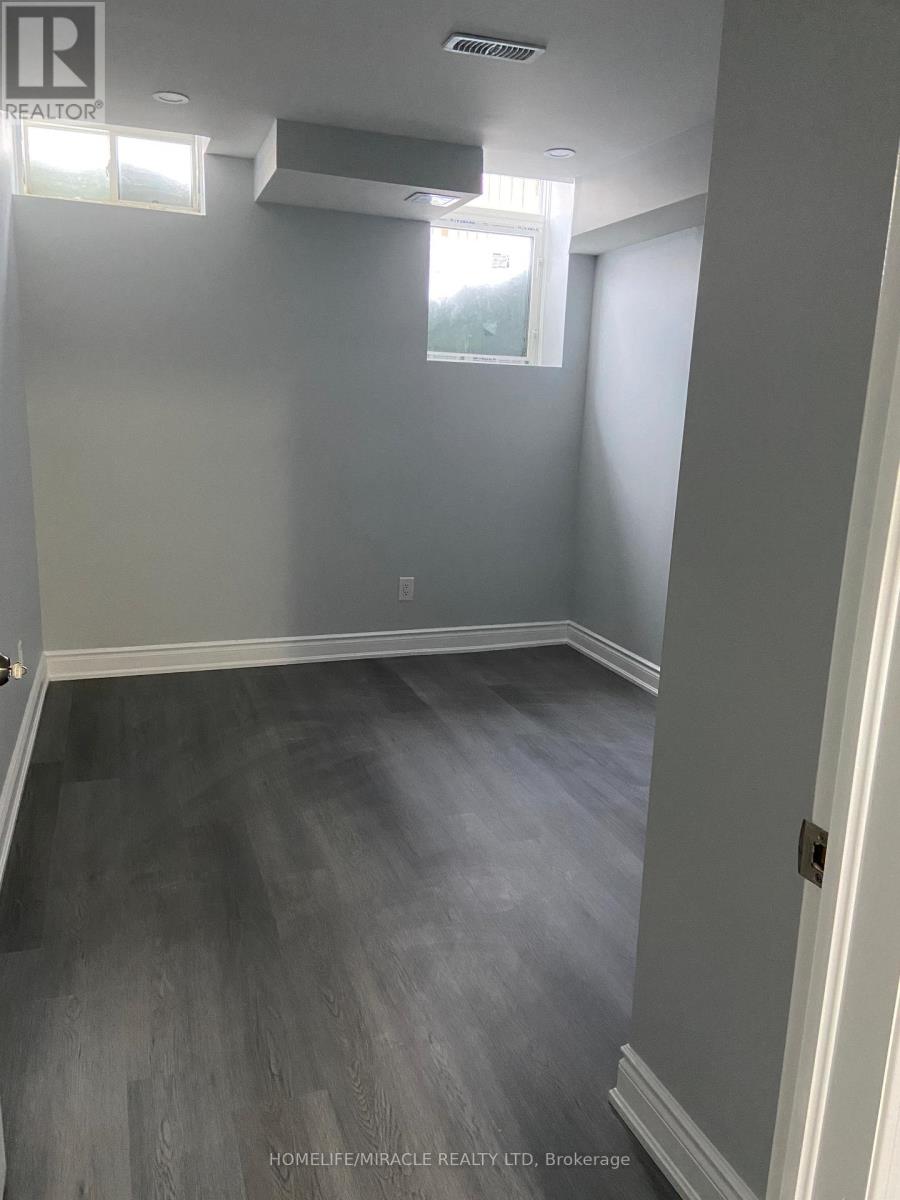 3 Talence Drive, Hamilton, Ontario  L8J 0L2 - Photo 21 - X12790680