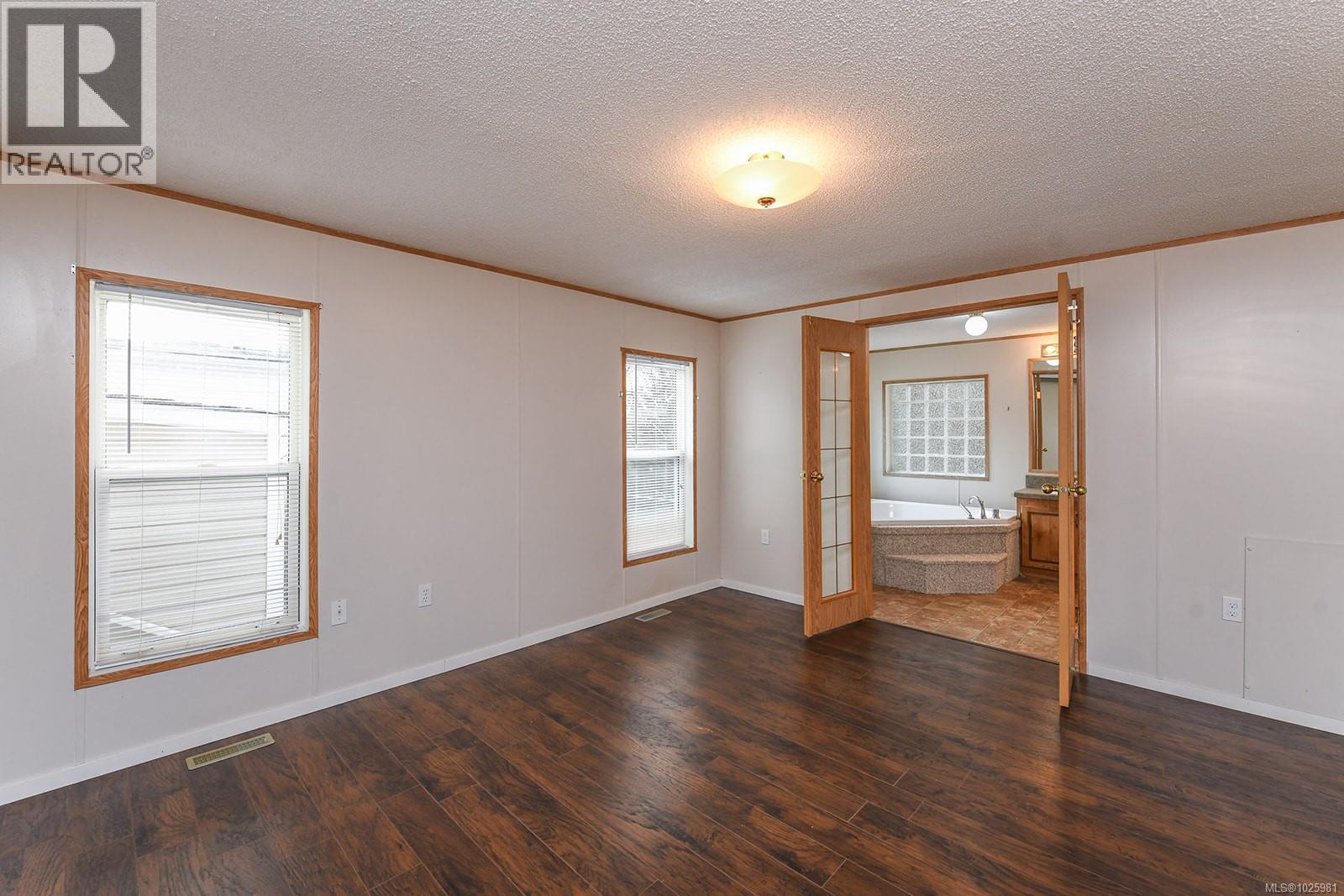 2 4714 Muir Rd, Courtenay, British Columbia  V9N 8Z6 - Photo 28 - 1025981