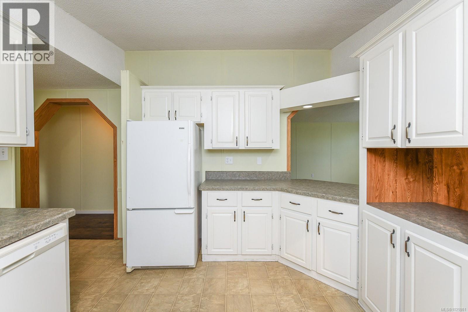 2 4714 Muir Rd, Courtenay, British Columbia  V9N 8Z6 - Photo 24 - 1025981