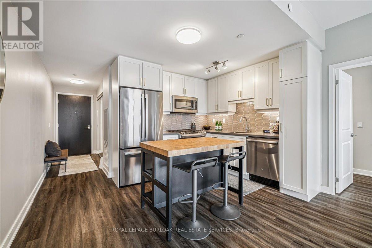 1201 - 2007 James Street, Burlington, Ontario  L7R 0G7 - Photo 10 - W12559142