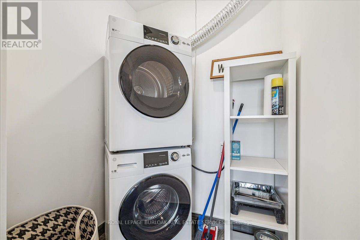 1201 - 2007 James Street, Burlington, Ontario  L7R 0G7 - Photo 25 - W12559142