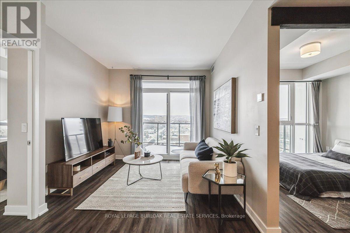 1201 - 2007 James Street, Burlington, Ontario  L7R 0G7 - Photo 5 - W12559142