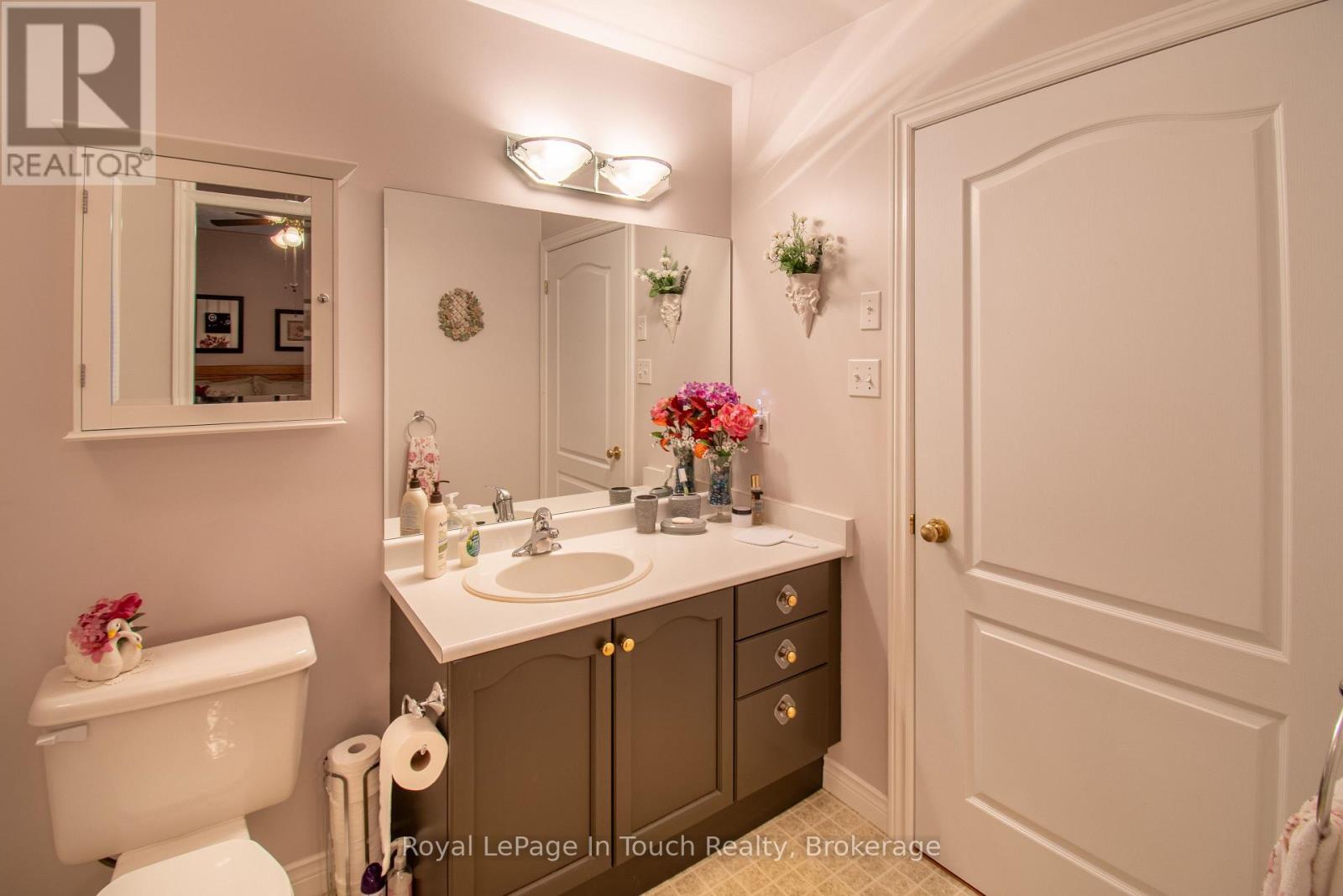 28 Charles Street, Penetanguishene, Ontario  L9M 2G6 - Photo 15 - S12790726