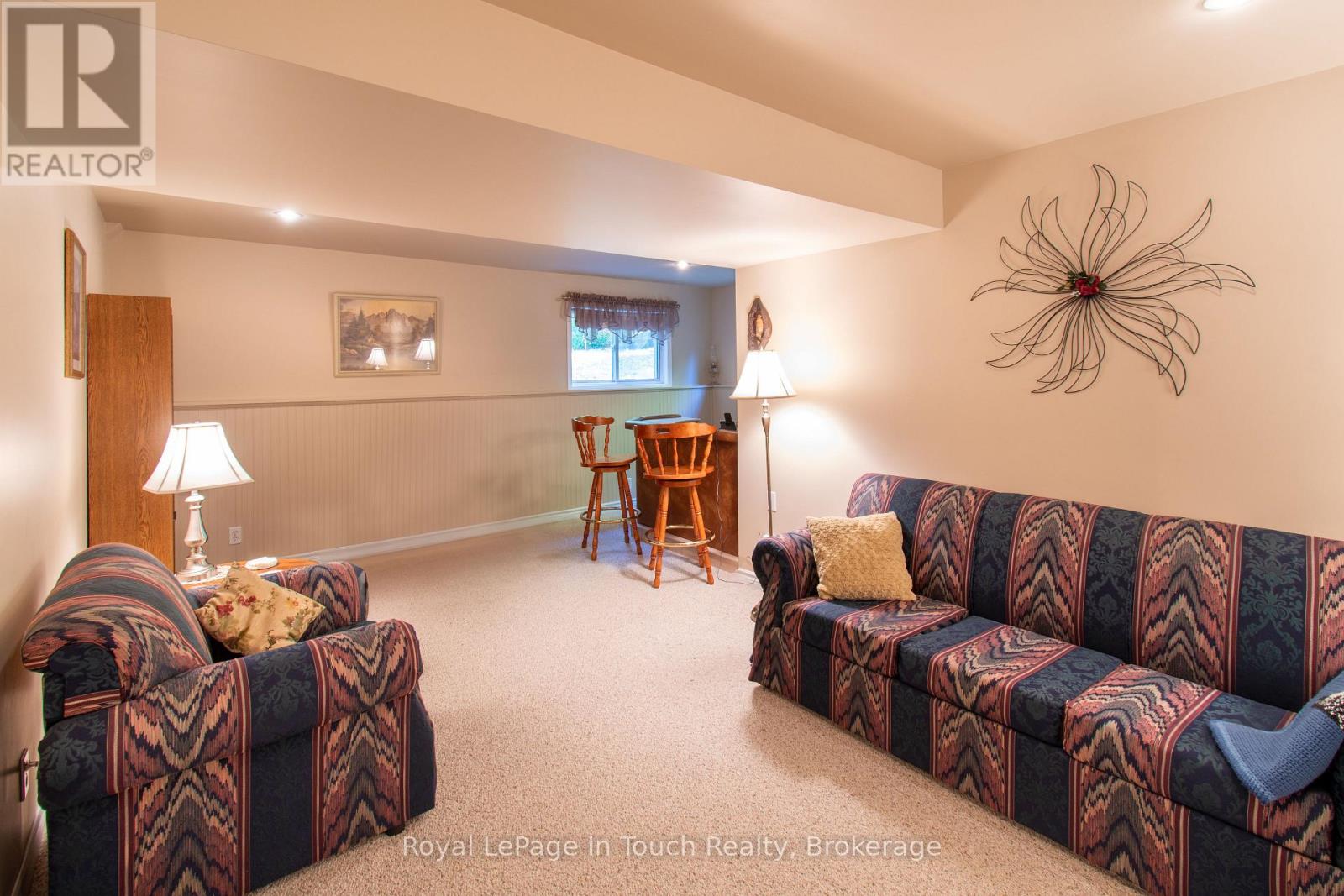 28 Charles Street, Penetanguishene, Ontario  L9M 2G6 - Photo 18 - S12790726