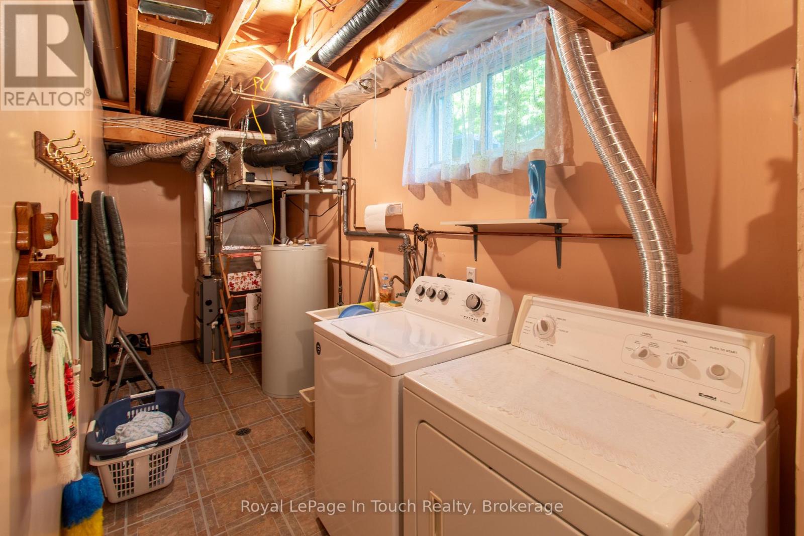 28 Charles Street, Penetanguishene, Ontario  L9M 2G6 - Photo 23 - S12790726