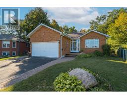28 CHARLES STREET, Penetanguishene, Ontario