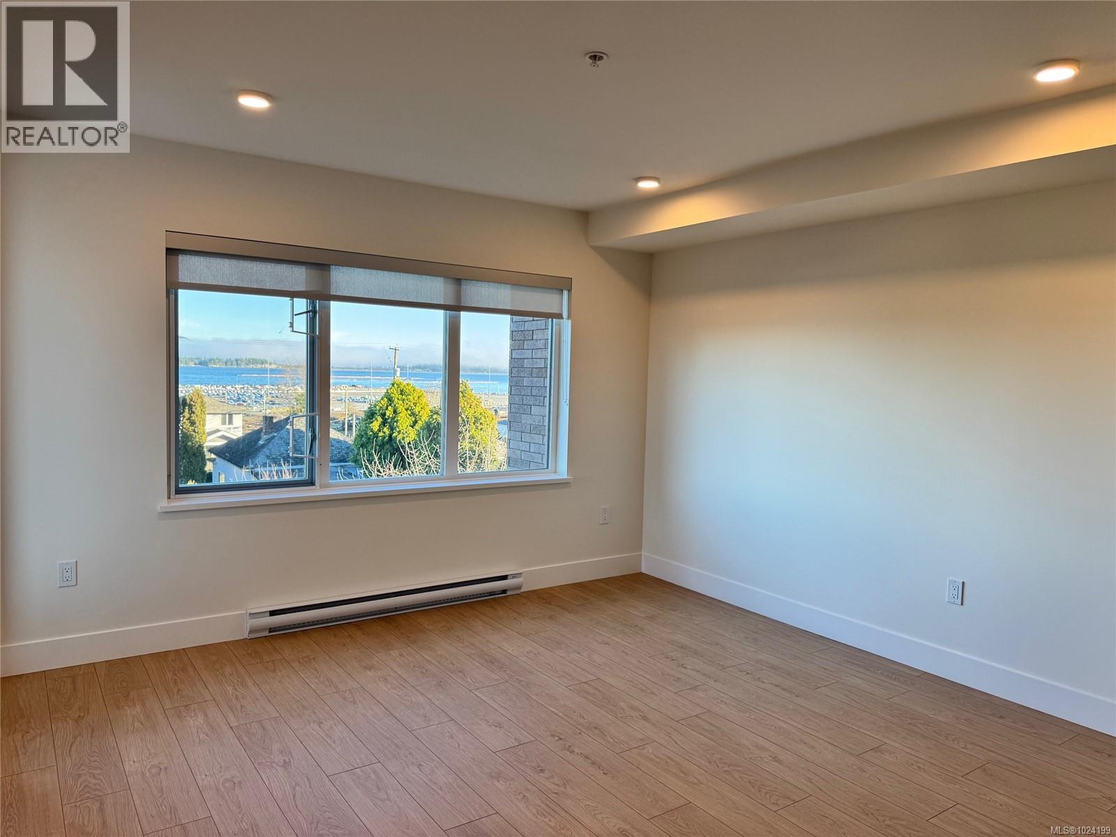 203 45 Haliburton St, Nanaimo, British Columbia  V9R 4V6 - Photo 11 - 1024199