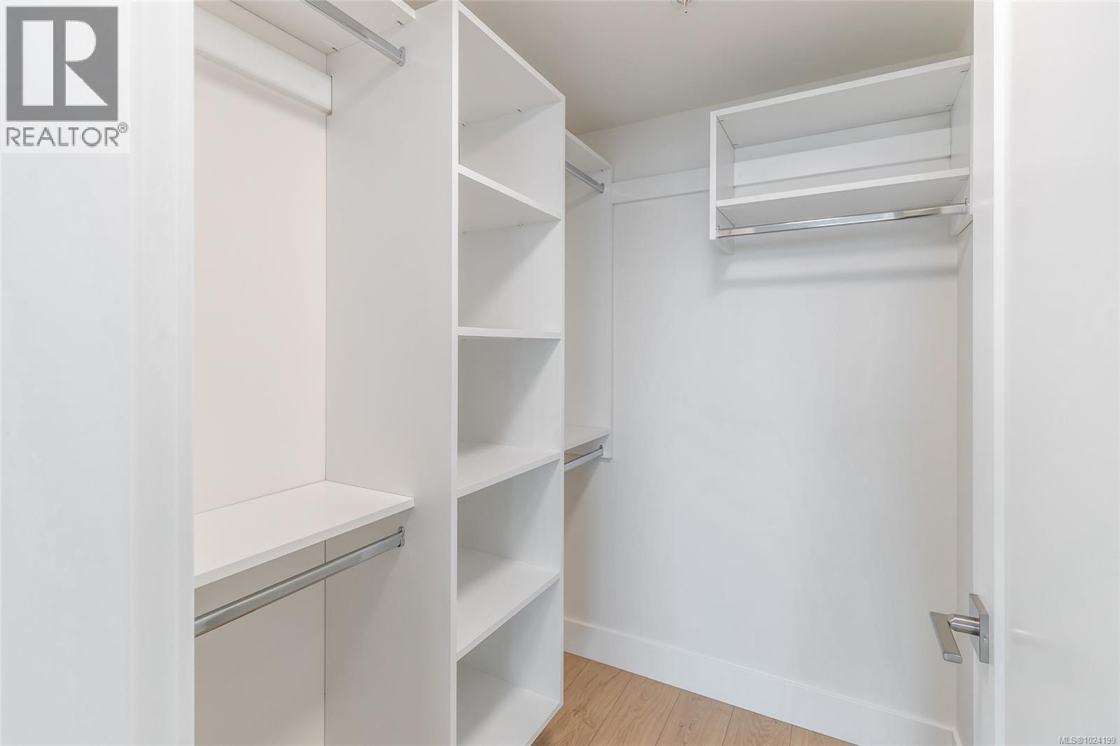 203 45 Haliburton St, Nanaimo, British Columbia  V9R 4V6 - Photo 24 - 1024199