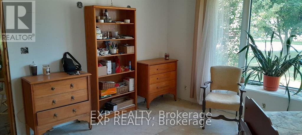 330 Helena Street, Fort Erie, Ontario  L2A 4J8 - Photo 11 - X12763340