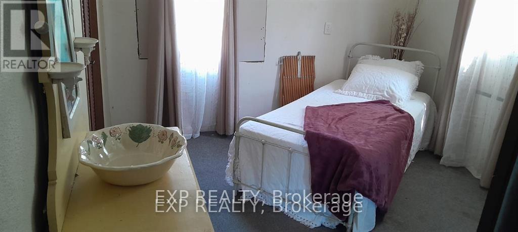 330 Helena Street, Fort Erie, Ontario  L2A 4J8 - Photo 16 - X12763340