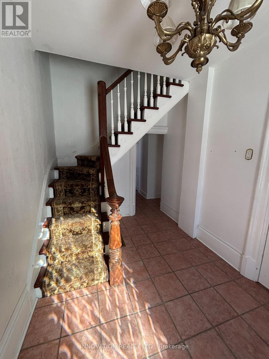 62 Mcgonigal Street E, Arnprior, Ontario  K7S 1L7 - Photo 7 - X12790738