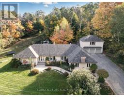 40 ALGONQUIN FOREST DRIVE, East Gwillimbury, Ontario