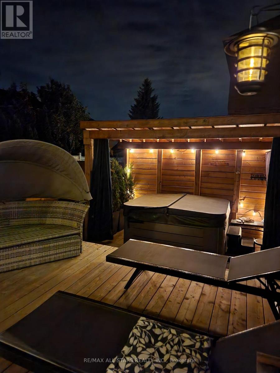 20 Carleton Trail, New Tecumseth, Ontario  L0G 1A0 - Photo 6 - N12640880