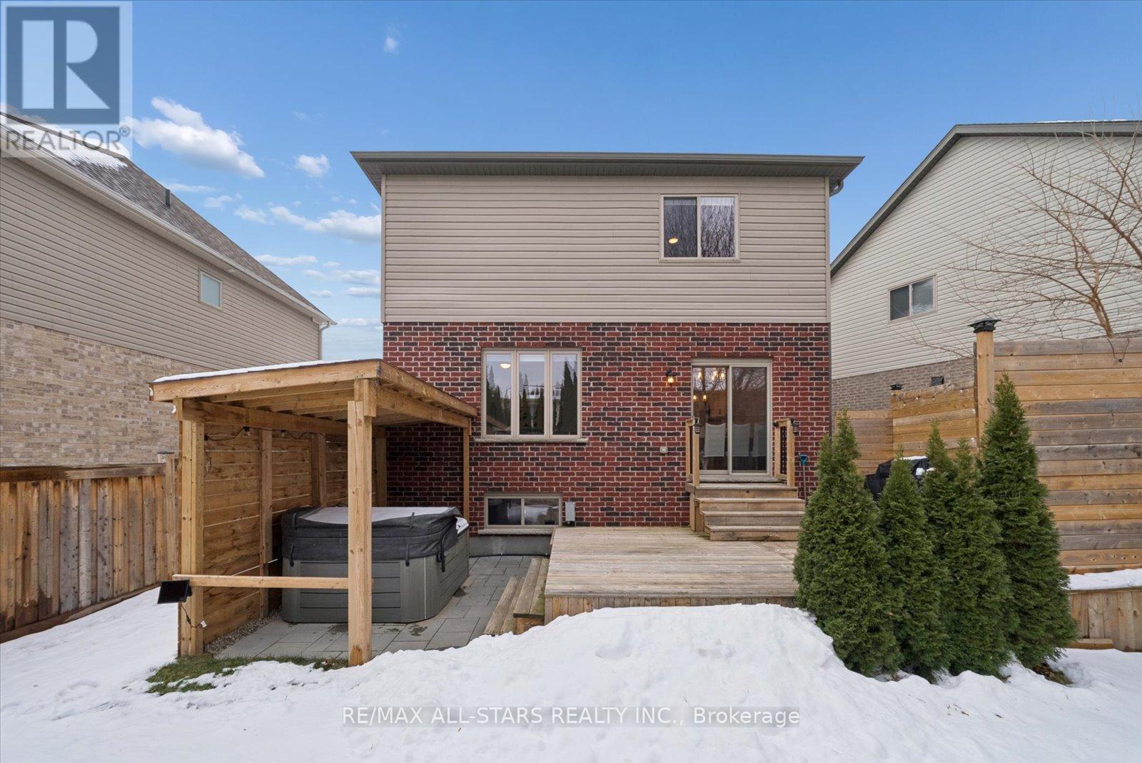 20 Carleton Trail, New Tecumseth, Ontario  L0G 1A0 - Photo 32 - N12640880