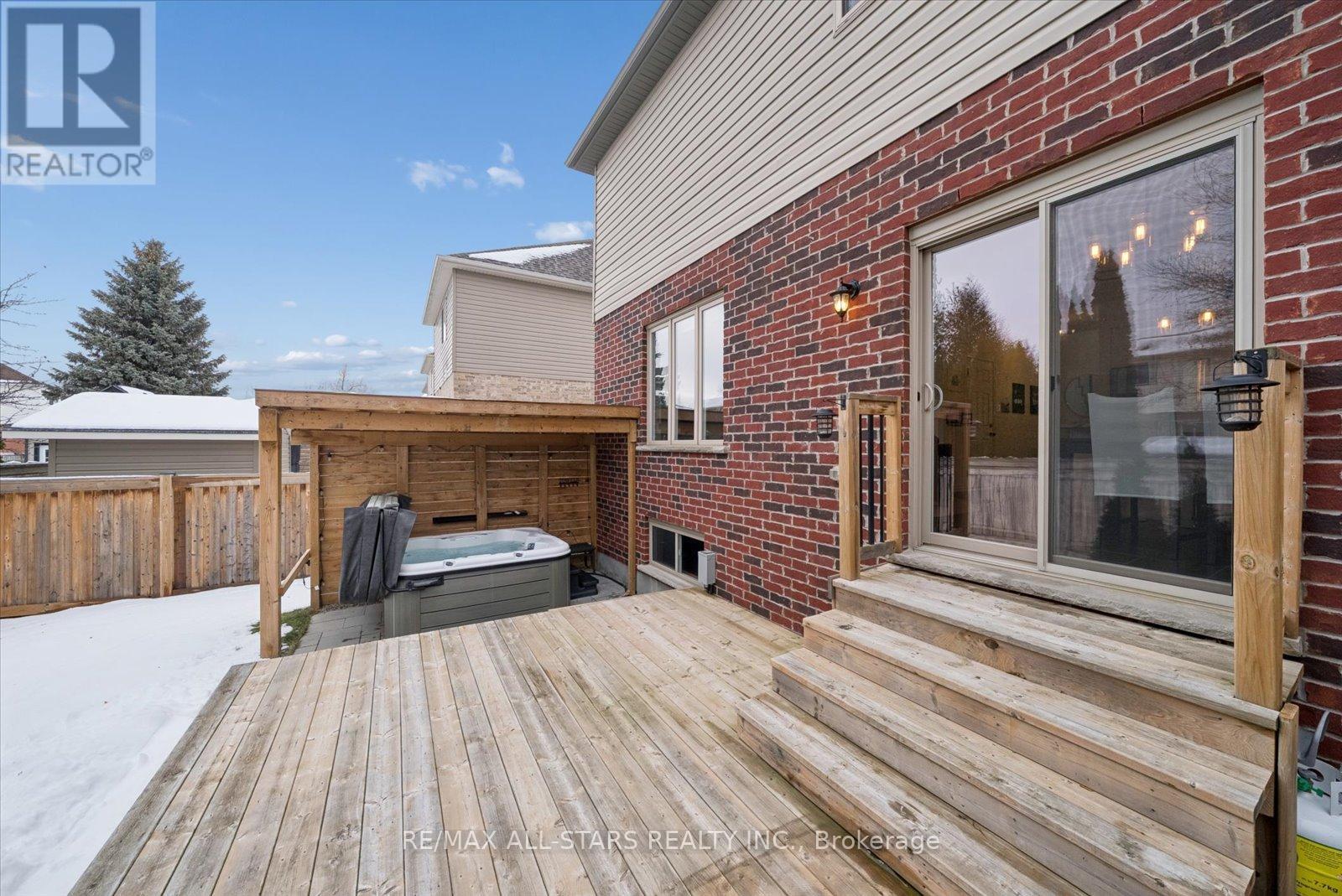 20 Carleton Trail, New Tecumseth, Ontario  L0G 1A0 - Photo 29 - N12640880