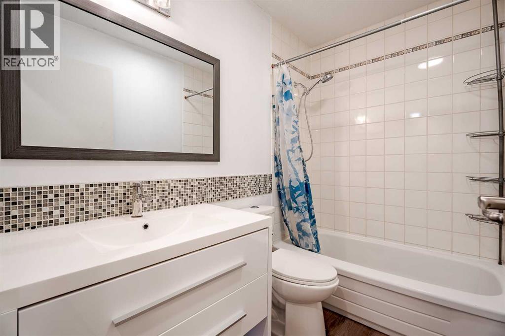 424, 200 Brookpark Drive Sw, Calgary, Alberta  T2W 3E5 - Photo 25 - A2281367