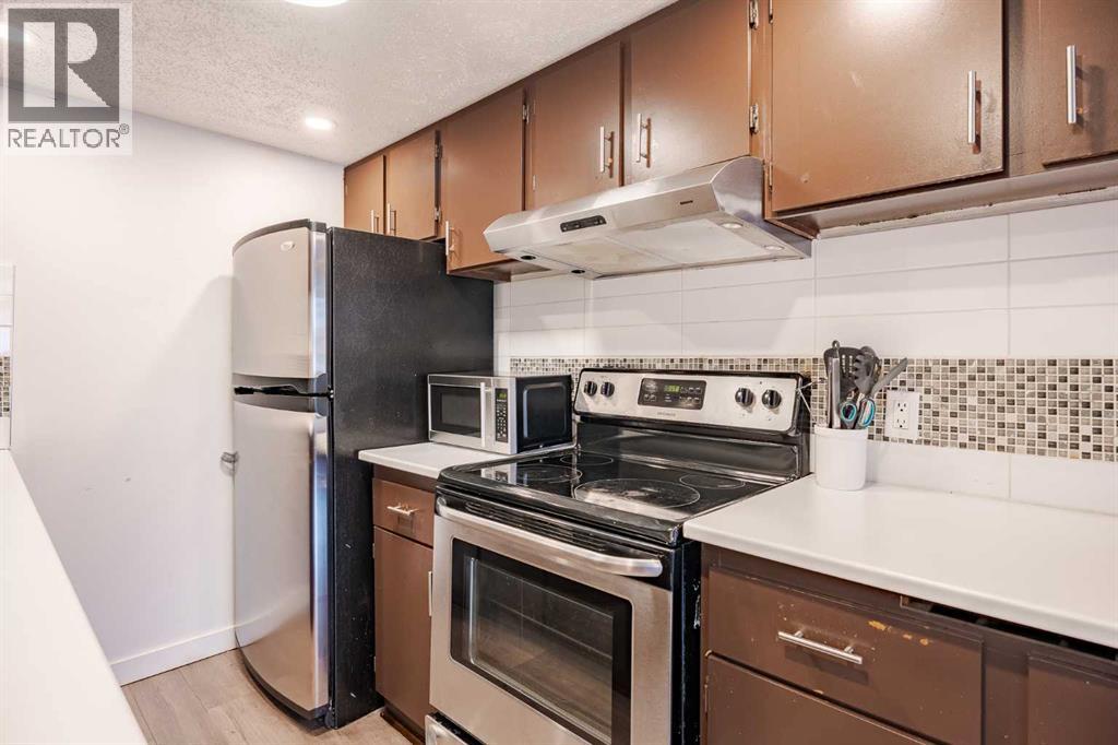 424, 200 Brookpark Drive Sw, Calgary, Alberta  T2W 3E5 - Photo 12 - A2281367