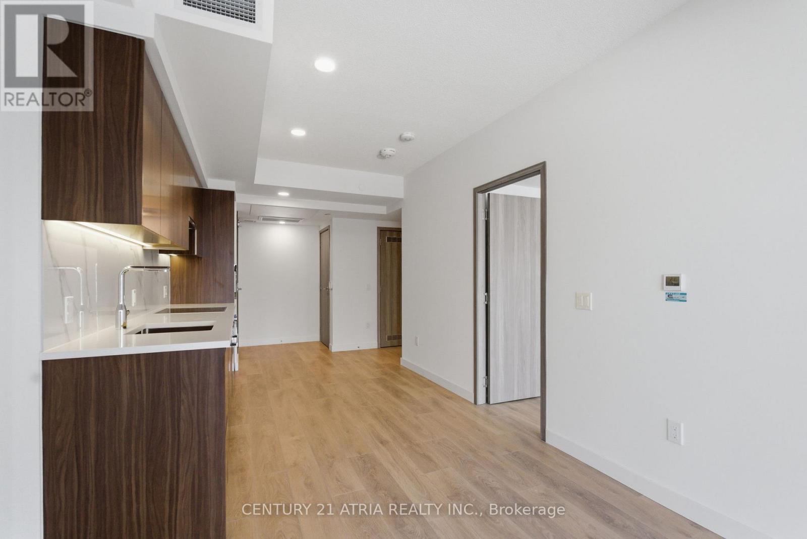 801 - 1 Concord Cityplace Way, Toronto, Ontario  M5V 0X3 - Photo 11 - C12790728