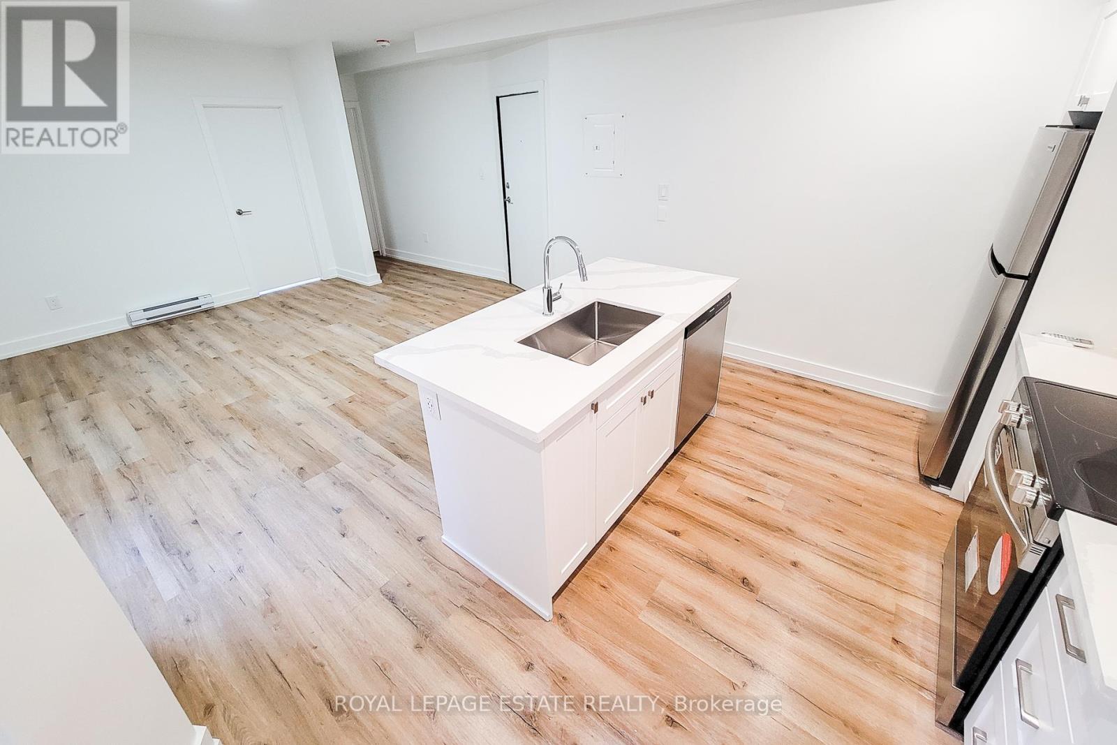 1 - 1052 Barton Street E, Hamilton, Ontario  L8L 3E5 - Photo 9 - X12790720