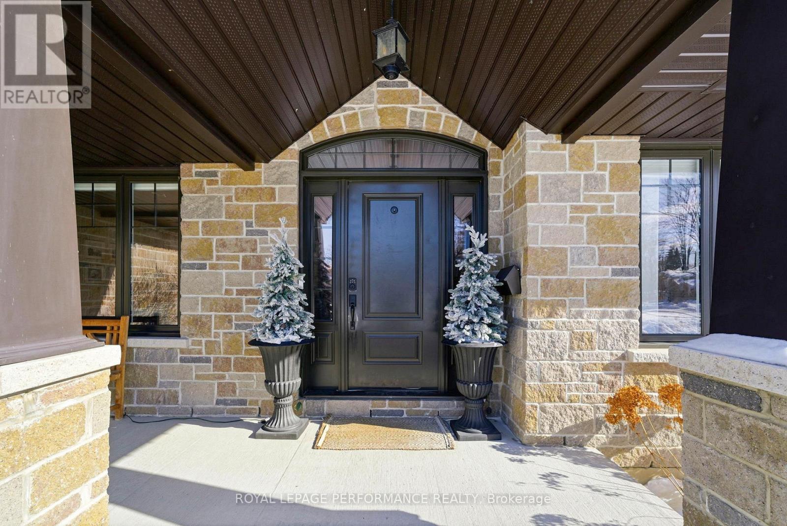 1209 Innwood Avenue, Cornwall, Ontario  K6J 5V2 - Photo 4 - X12790764