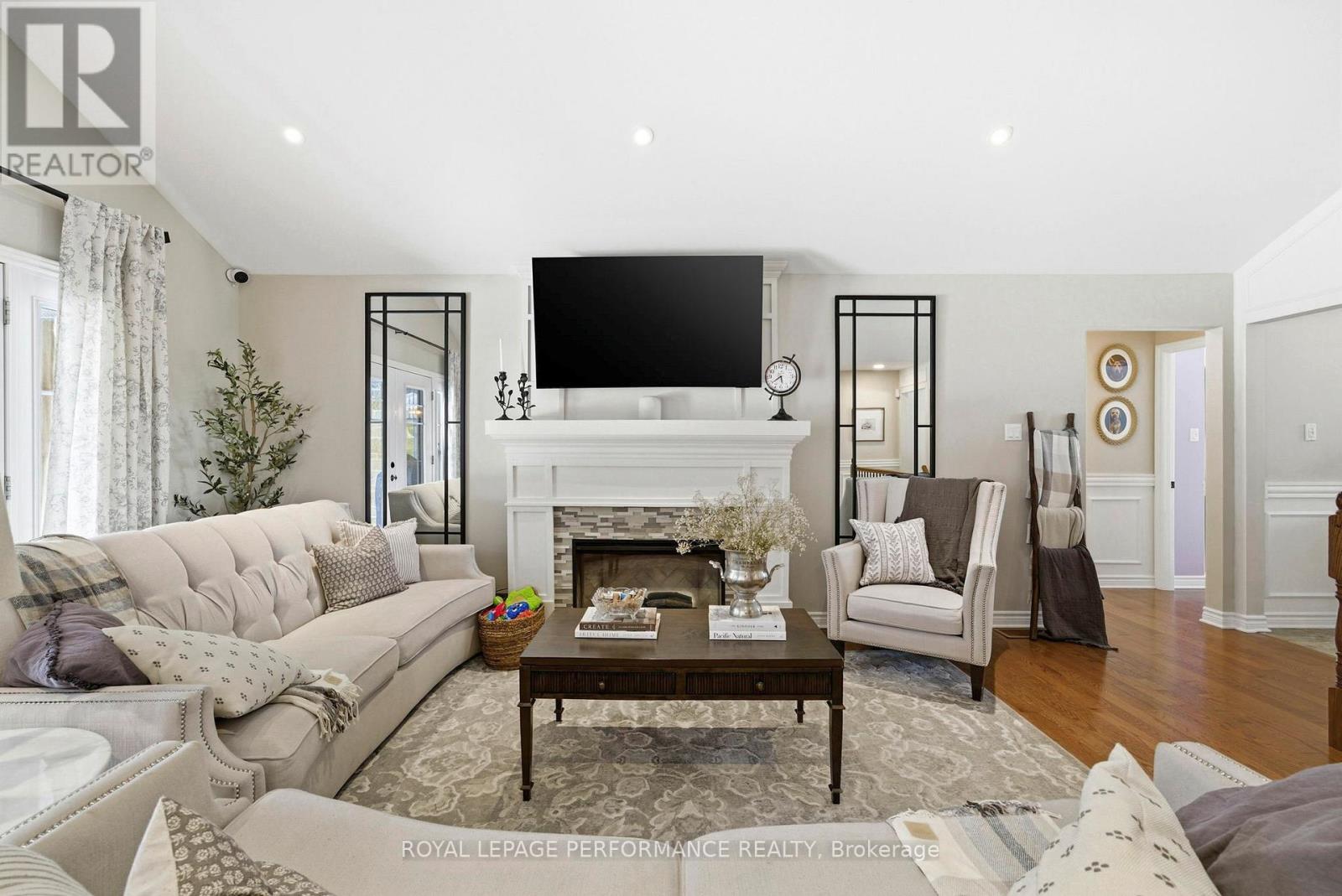 1209 Innwood Avenue, Cornwall, Ontario  K6J 5V2 - Photo 6 - X12790764