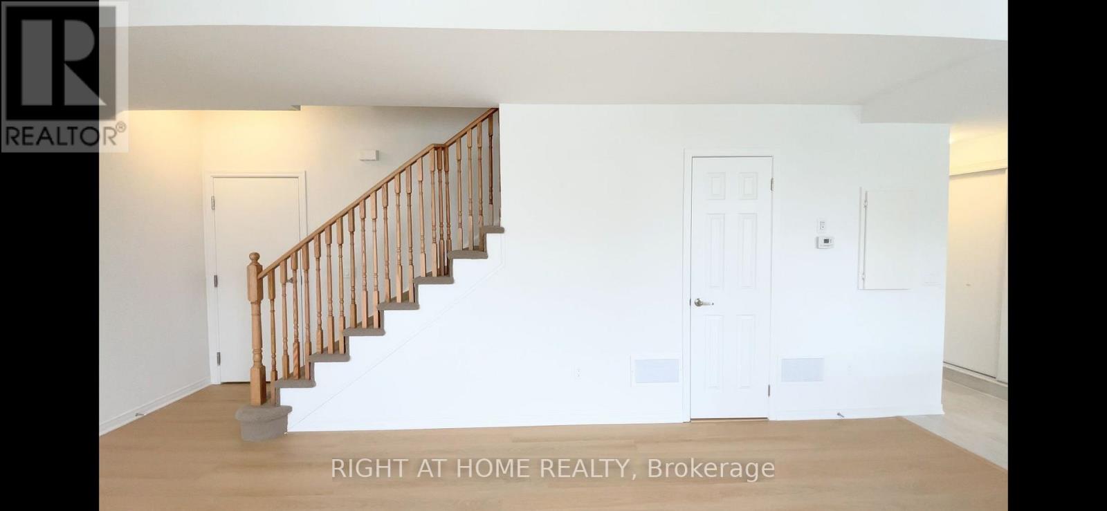 6 - 4320 Ebenezer Road, Brampton, Ontario  L6P 4S2 - Photo 4 - W12788520