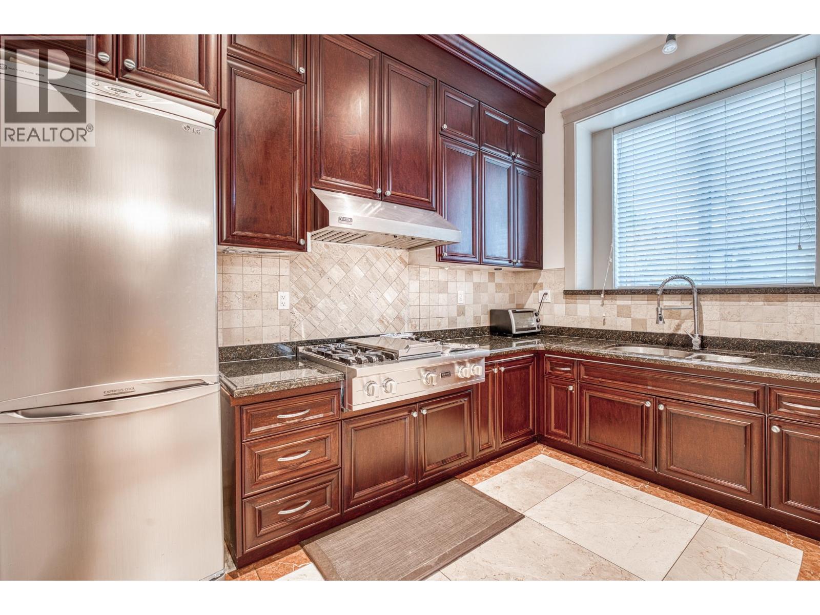 8511 Sunnywood Drive, Richmond, British Columbia  V6Y 3G4 - Photo 6 - R3058799