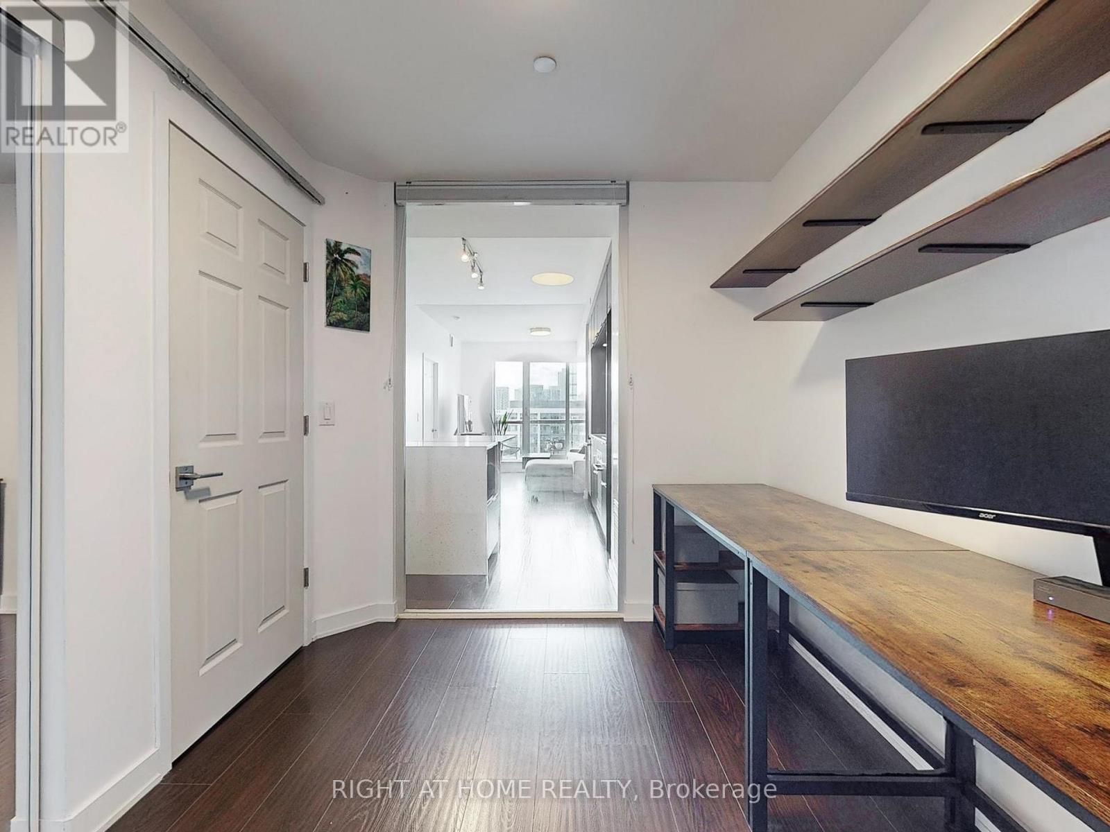 1407 - 55 Regent Park Boulevard, Toronto, Ontario  M5A 0C2 - Photo 9 - C12790754