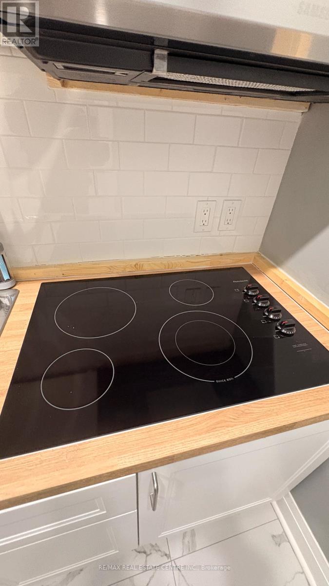 #1 - 64 Simcoe Street N, Oshawa, Ontario  L1G 4S2 - Photo 6 - E12790784