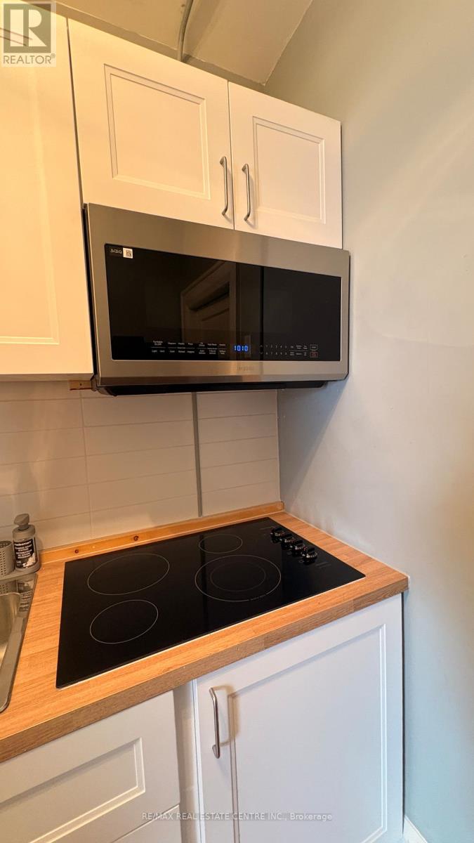 2 - 64 Simcoe Street, Oshawa, Ontario  L1G 4S2 - Photo 5 - E12790786