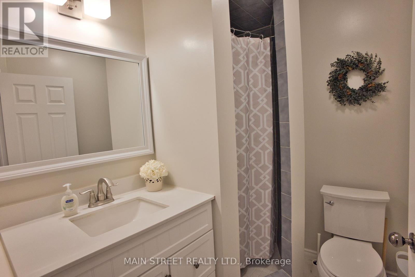 22 Royal Court, Bradford West Gwillimbury, Ontario  L3Z 2P4 - Photo 26 - N12790744