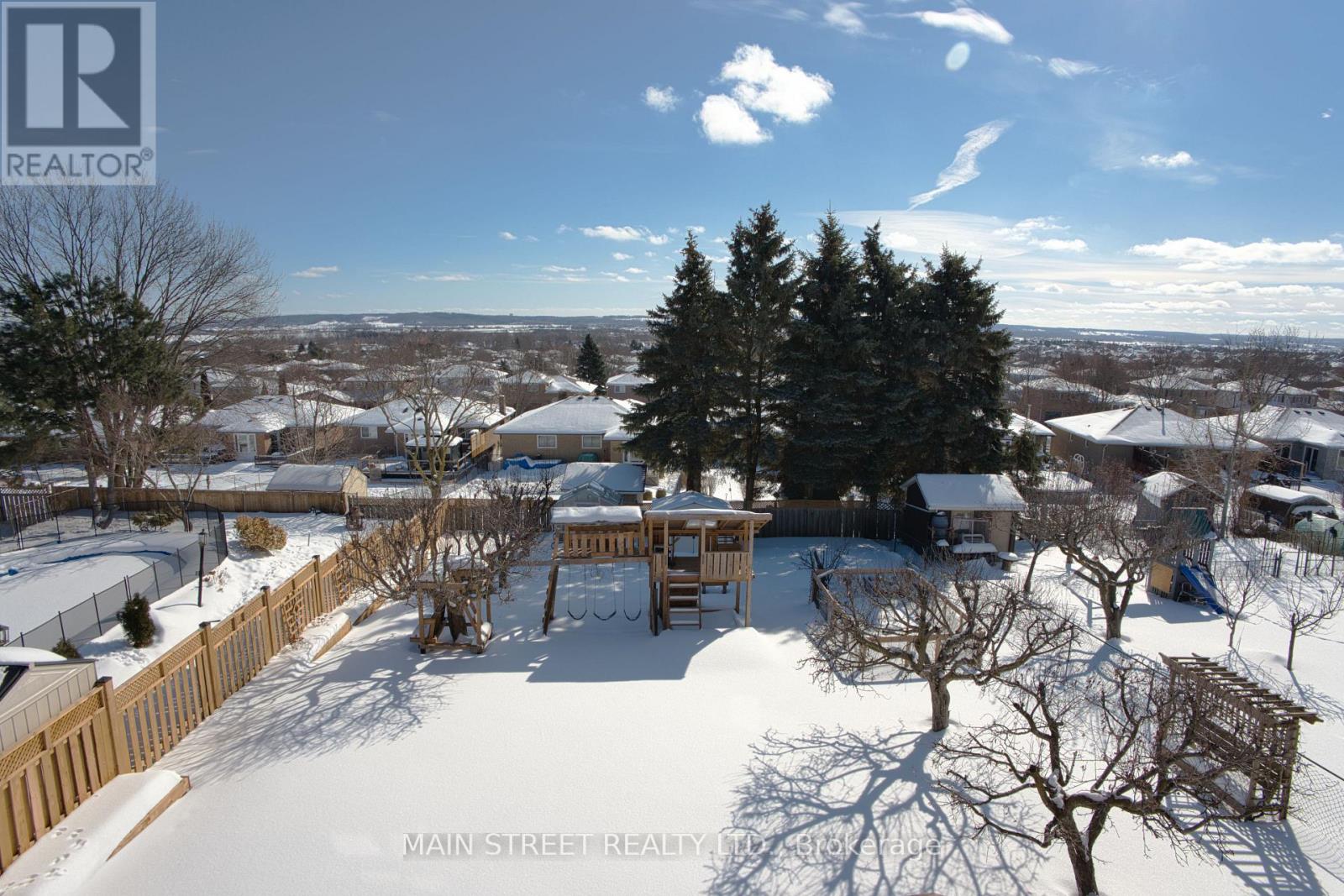 22 Royal Court, Bradford West Gwillimbury, Ontario  L3Z 2P4 - Photo 36 - N12790744