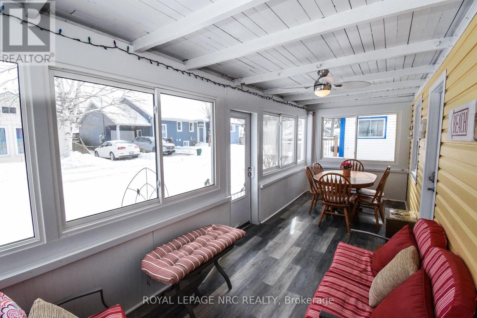 349 Elmwood Avenue, Fort Erie, Ontario  L0S 1B0 - Photo 10 - X12782730