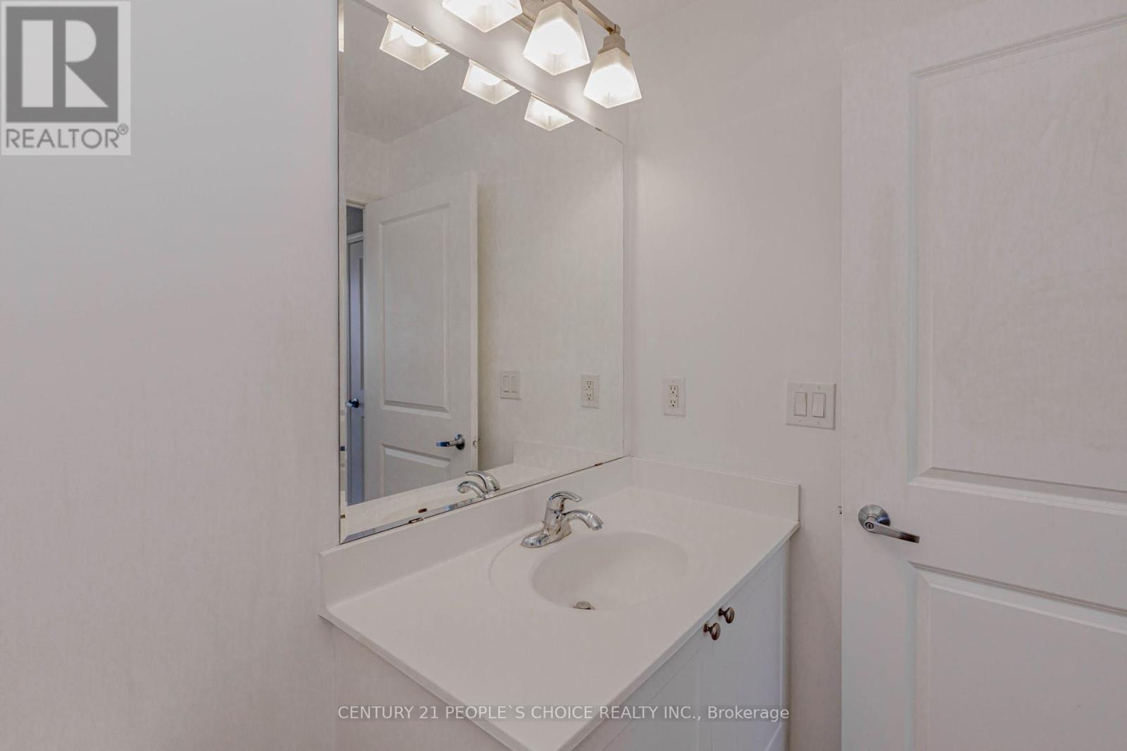 2904 - 385 Prince Of Wales Drive, Mississauga, Ontario  L5B 0C6 - Photo 25 - W12790746