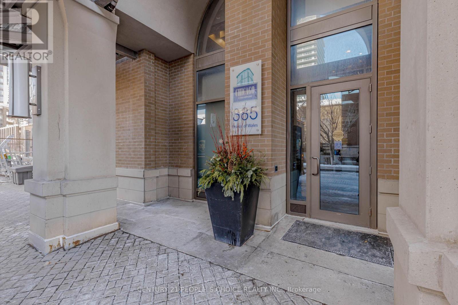 2904 - 385 Prince Of Wales Drive, Mississauga, Ontario  L5B 0C6 - Photo 4 - W12790746