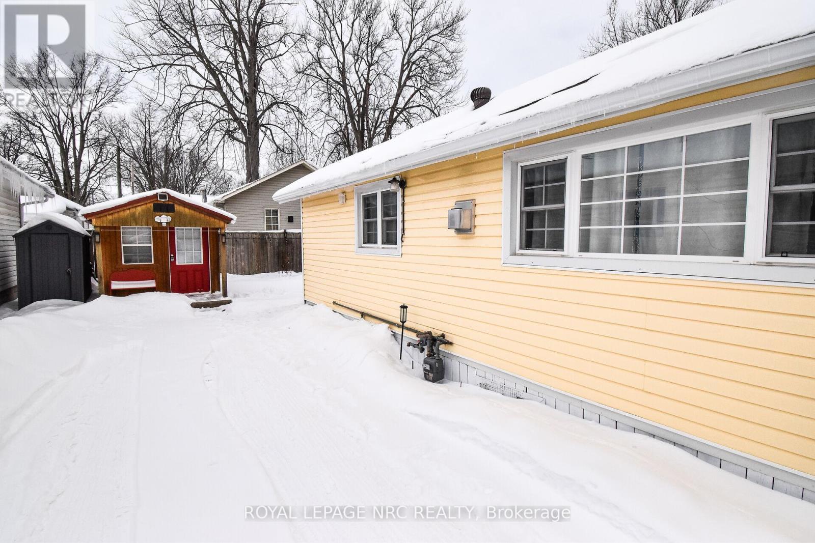 349 Elmwood Avenue, Fort Erie, Ontario  L0S 1B0 - Photo 37 - X12782730