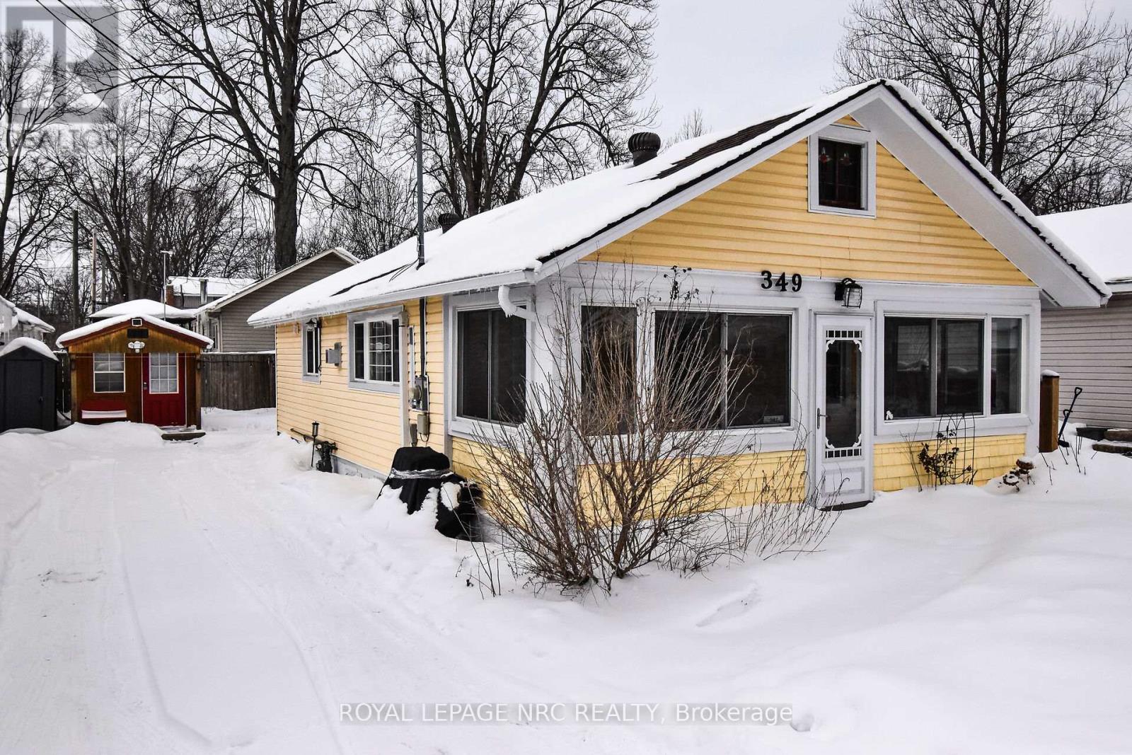 349 Elmwood Avenue, Fort Erie, Ontario  L0S 1B0 - Photo 4 - X12782730