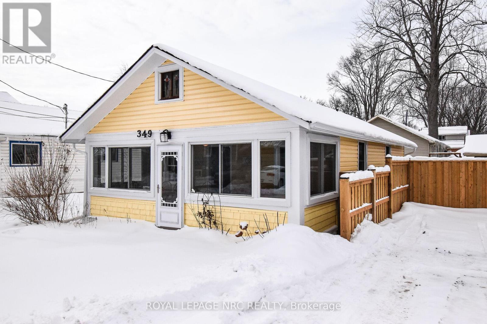 349 Elmwood Avenue, Fort Erie, Ontario  L0S 1B0 - Photo 5 - X12782730