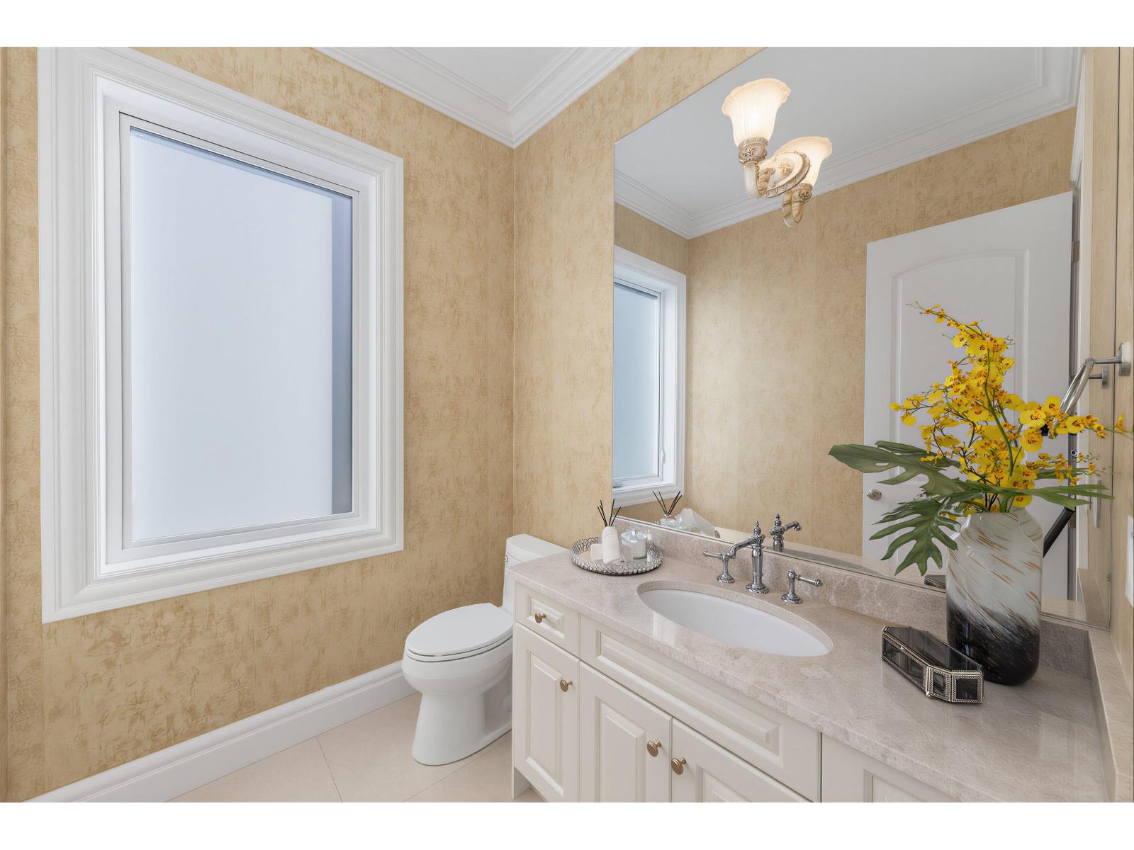 14033 Terry Road, White Rock, British Columbia  V4B 1A2 - Photo 28 - R3088154