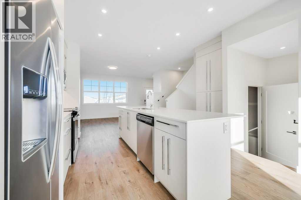 293 Dawson Way, Chestermere, Alberta  T1X 2R6 - Photo 3 - A2283648