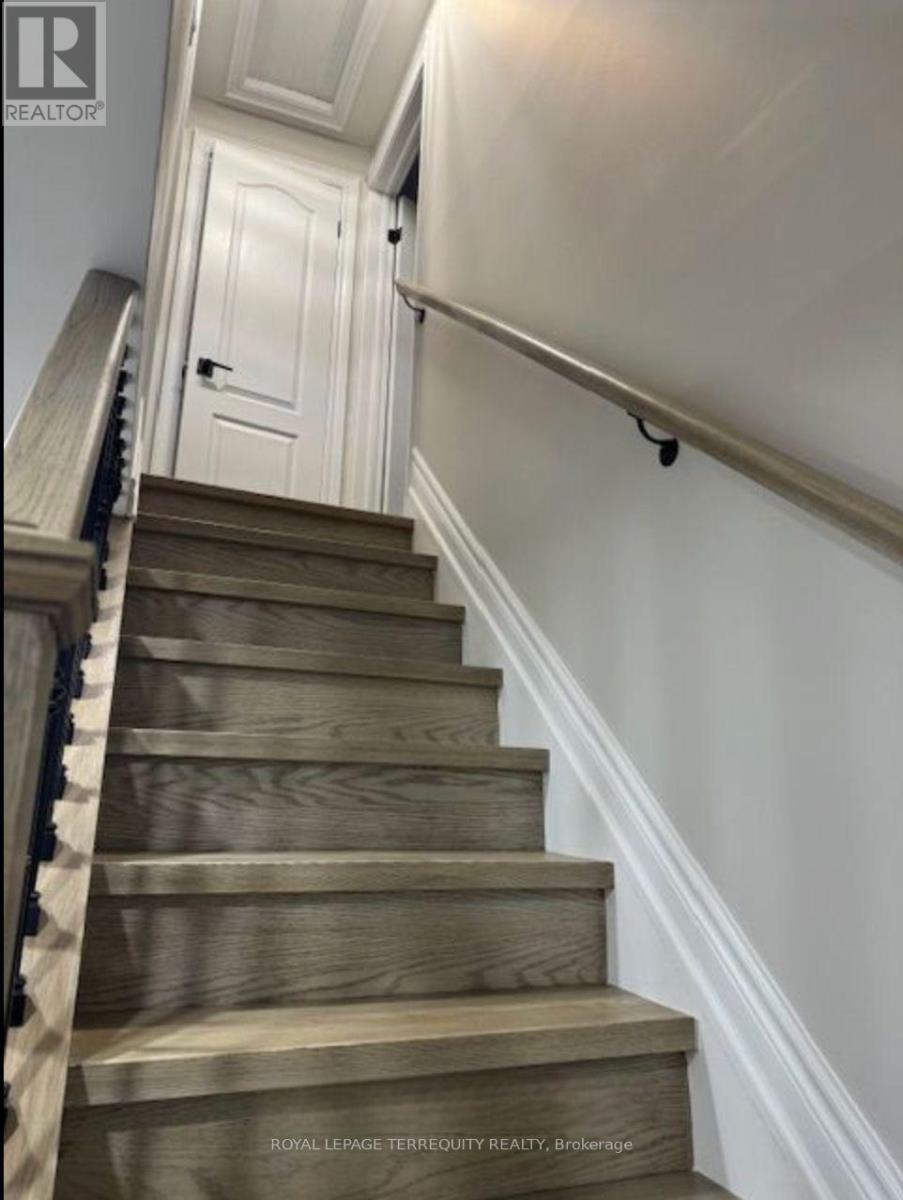 71 Woodhouse Crescent, Ajax, Ontario  L1S 2N5 - Photo 13 - E12790792